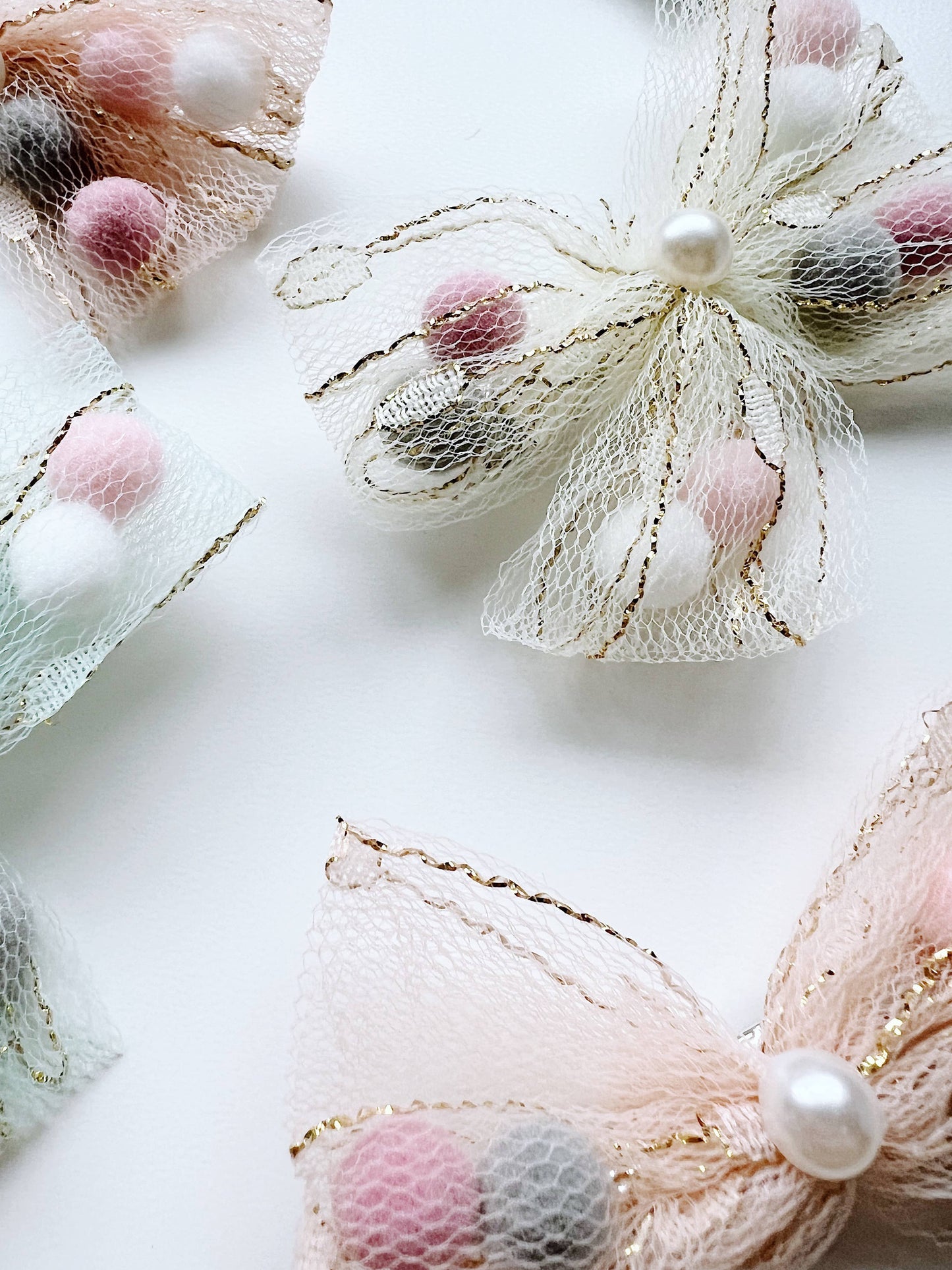 girls party bows